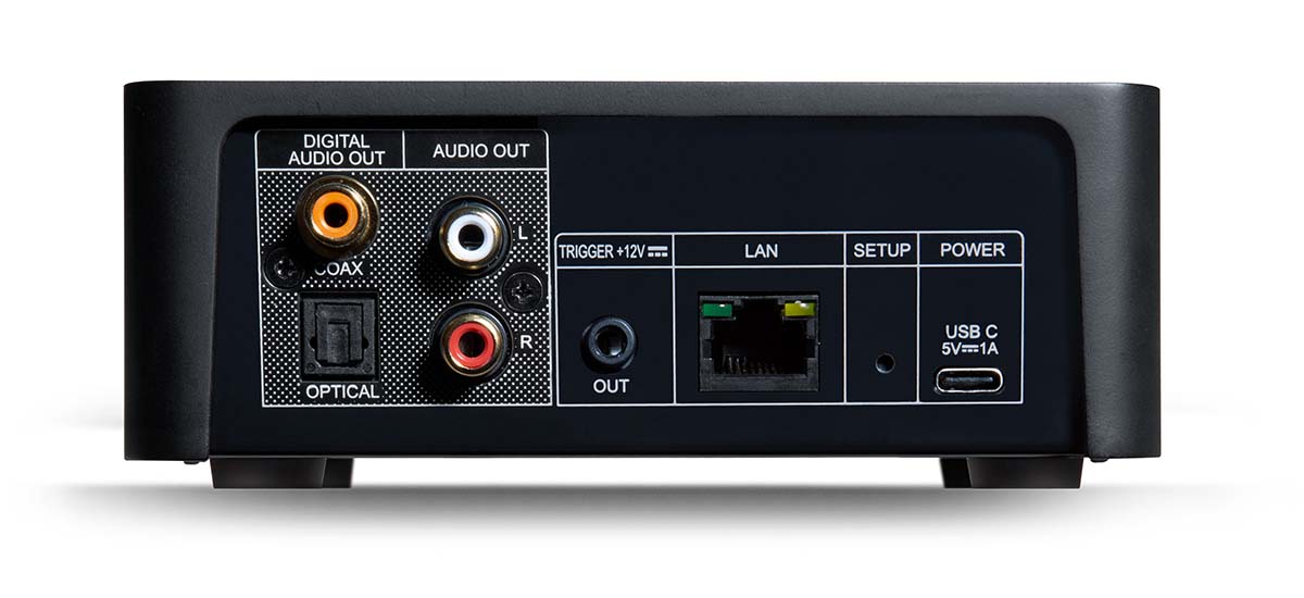 NAD CS1 Endpoint Network Streamer, rear panel connections